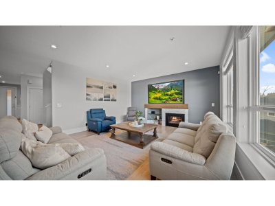 14551 61 Avenue | Surrey British Columbia | Slide Image Eight