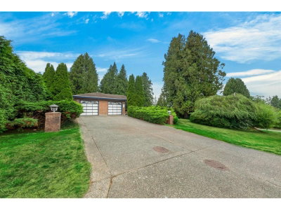 3039 163 ST Street | Surrey British Columbia | Slide Image Five