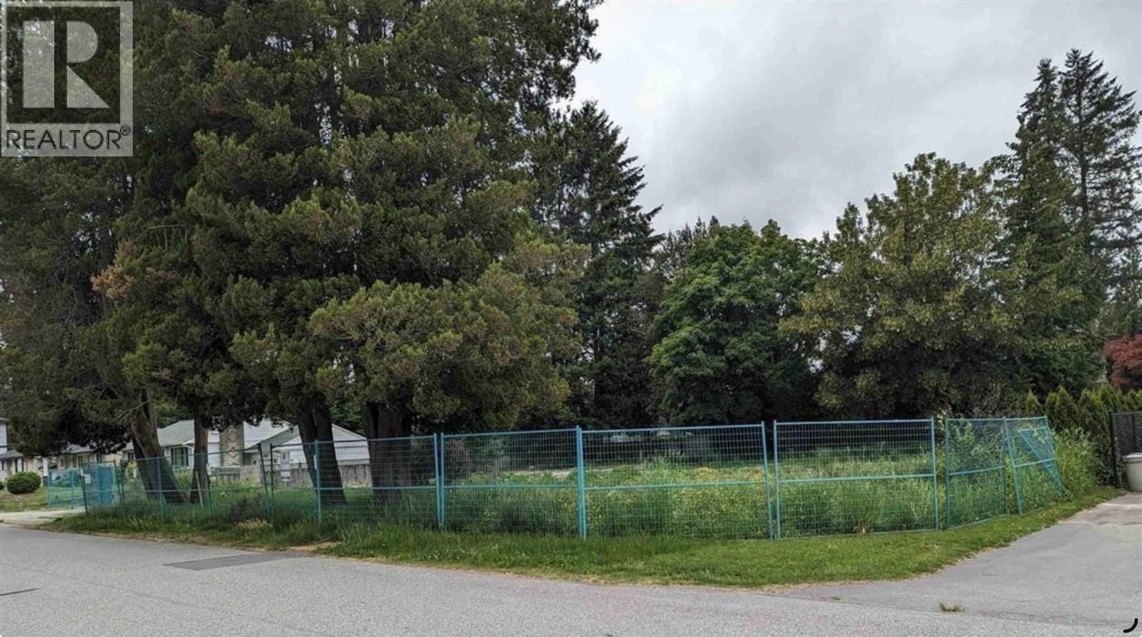 21321 122 Avenue, Maple Ridge, British Columbia V2X 3W4