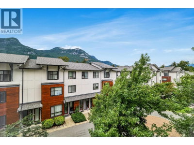 1212 MAIN Street | Squamish British Columbia | Slide Image Twenty-five