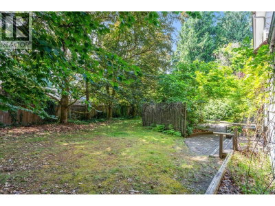 1671 HAVERHILL Place | North Vancouver British Columbia | Slide Image Twenty-two