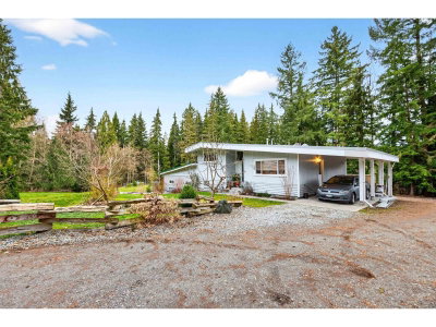 29907 DEWDNEY TRUNK Road | Mission British Columbia | Slide Image Three