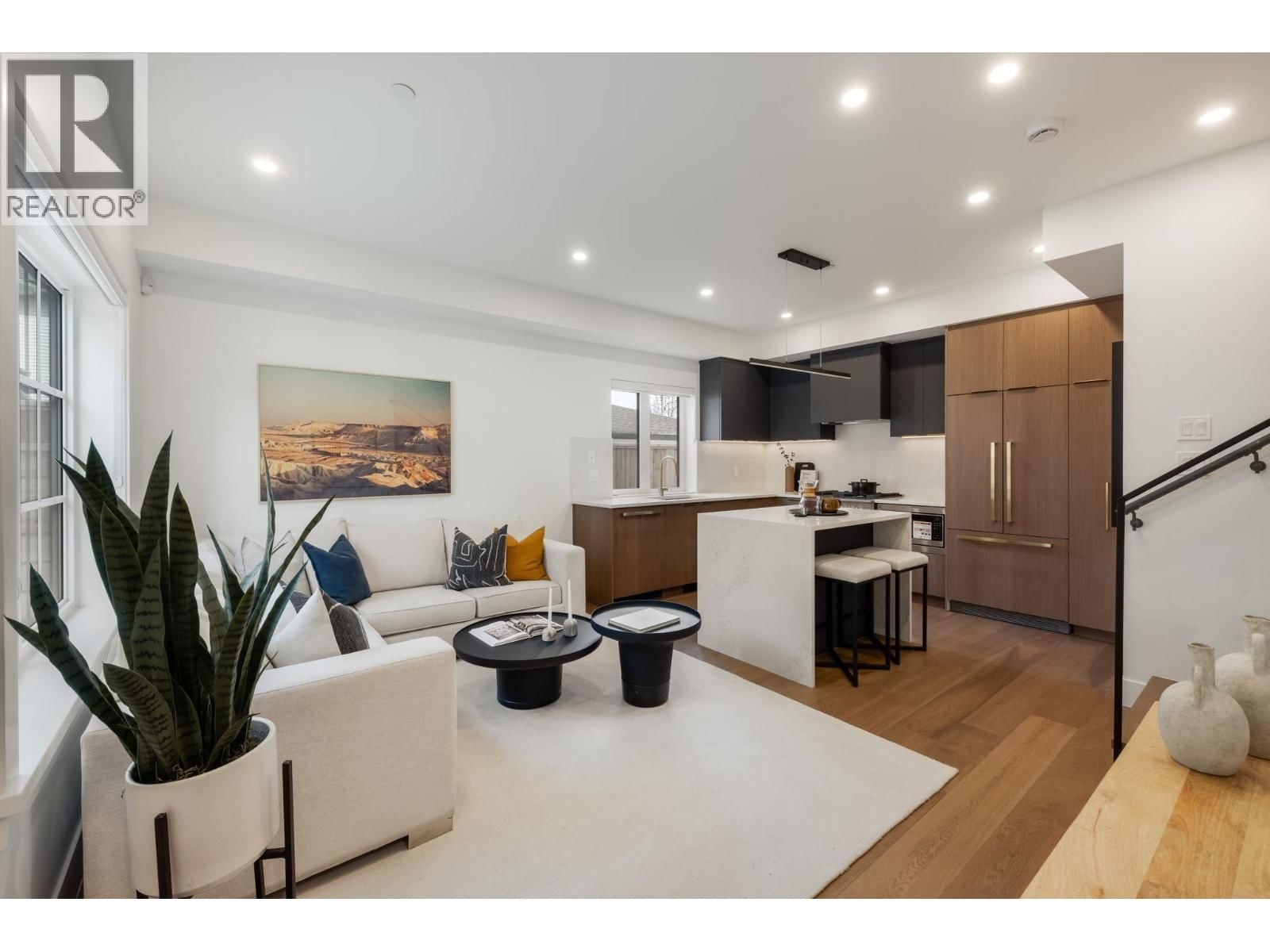 552 KASLO Street, Vancouver, British Columbia V5K 3Z2