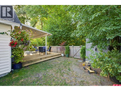 2865 GLEN Drive | Coquitlam British Columbia | Slide Image Thirty-eight