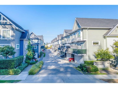 16678 25 Avenue | Surrey British Columbia | Slide Image Thirty-one