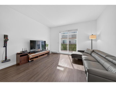 16678 25 Avenue | Surrey British Columbia | Slide Image Seven