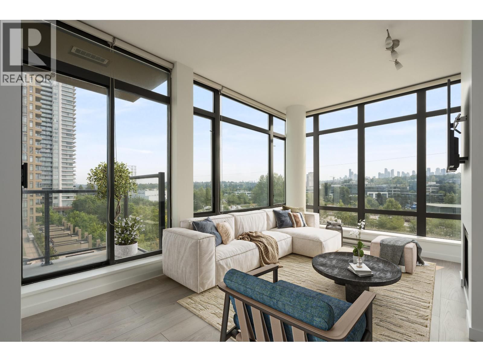2345 MADISON Avenue, Burnaby, British Columbia V5C 0B4