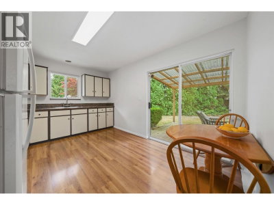 21513 SPRING Avenue | Maple Ridge British Columbia | Slide Image Fifteen