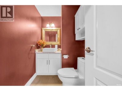 3032 MAPLEWOOD Court | Coquitlam British Columbia | Slide Image Nineteen