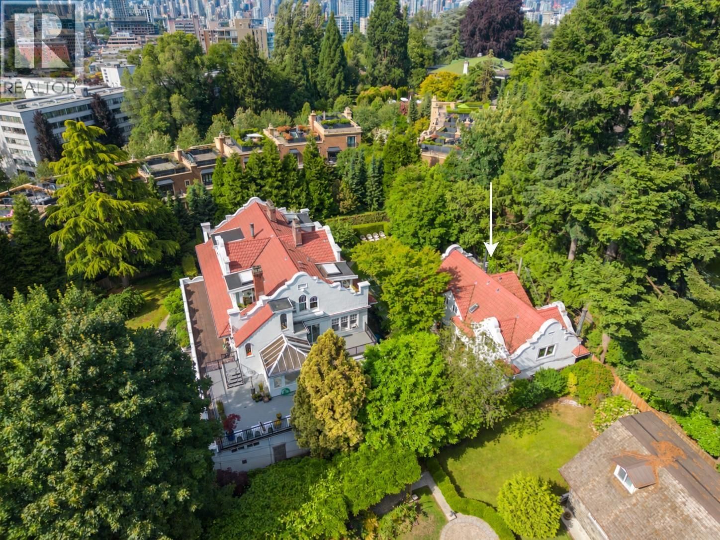 3296 GRANVILLE Street, Vancouver, British Columbia V6H 3K3