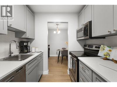 9620 MANCHESTER Drive | Burnaby British Columbia | Slide Image Eighteen