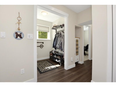 3786 ROBSON Drive | Abbotsford British Columbia | Slide Image Thirty
