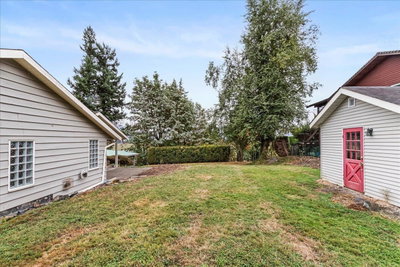 9951 HILLCREST Drive | Chilliwack British Columbia | Slide Image Thirty-six