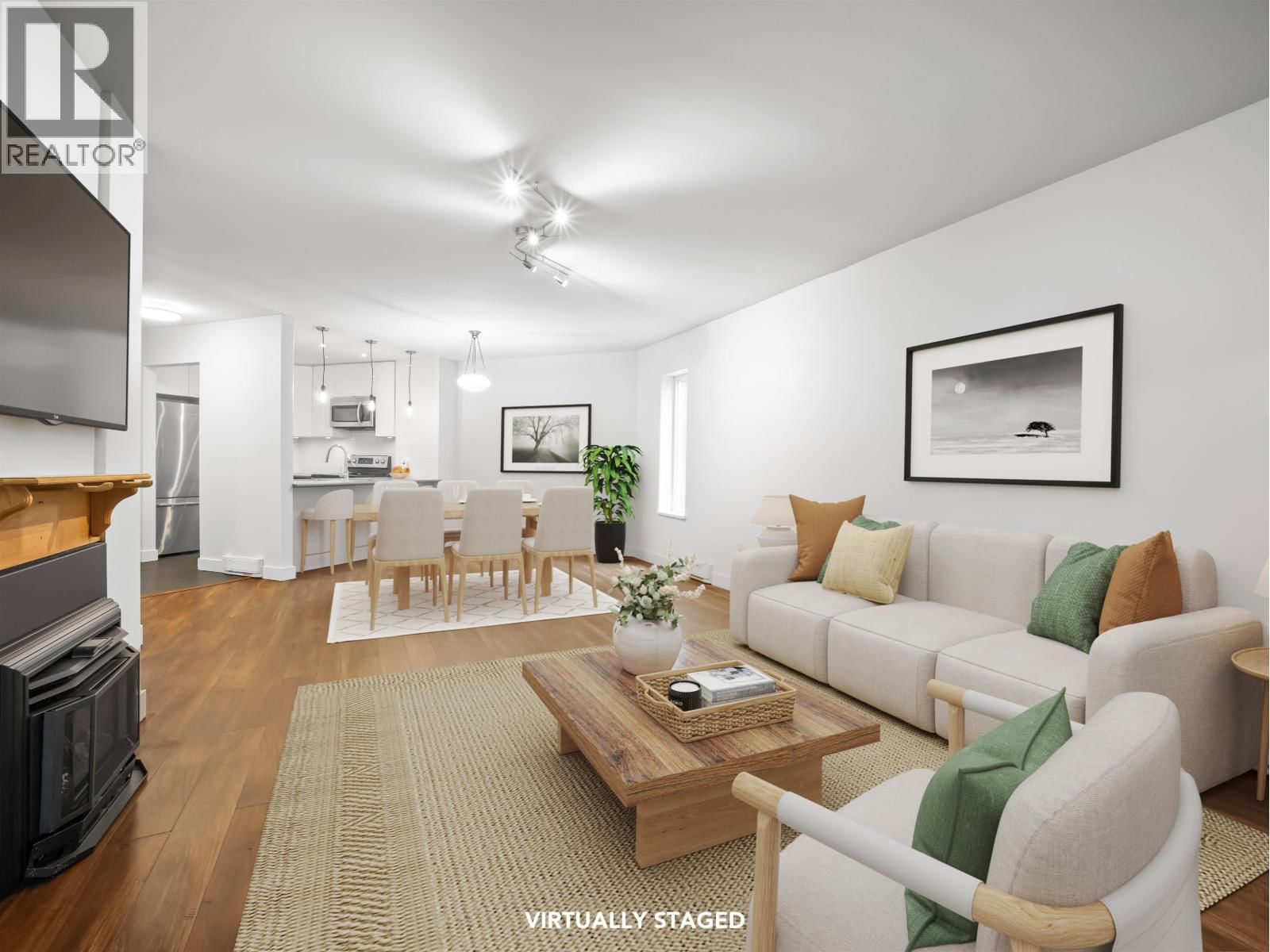 3191 MOUNTAIN Highway, North Vancouver, British Columbia V7K 2H4