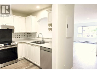 2970 PRINCESS Crescent | Coquitlam British Columbia | Slide Image Twelve