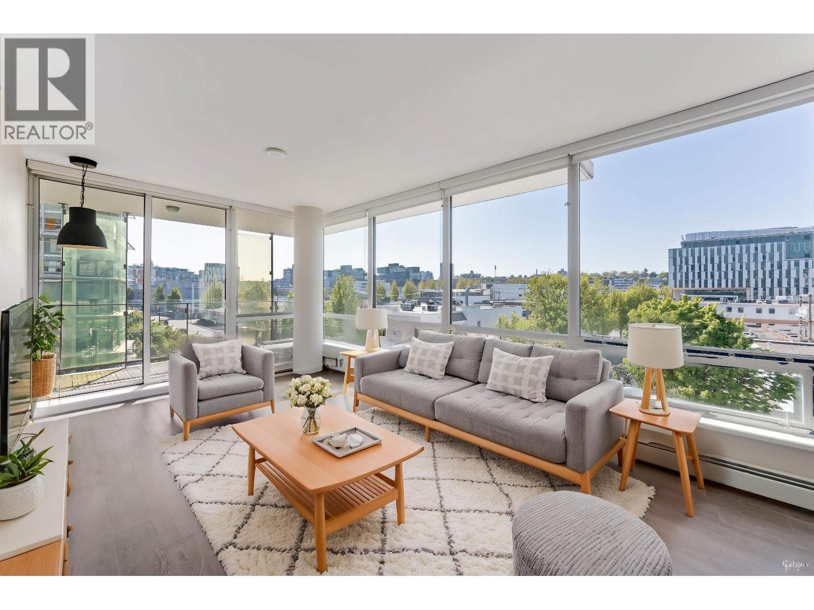 1783 MANITOBA Street, Vancouver, British Columbia V5Y 0K1