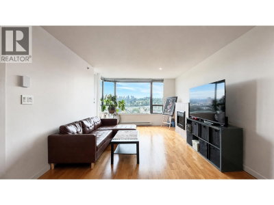 4118 DAWSON Street | Burnaby British Columbia | Slide Image Two