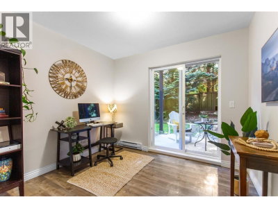 15 FOREST PARK Way | Port Moody British Columbia | Slide Image Twelve