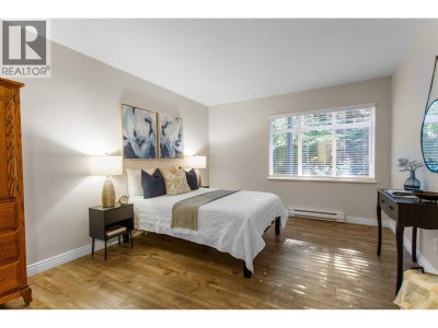 15 FOREST PARK Way | Port Moody British Columbia | Slide Image Nine