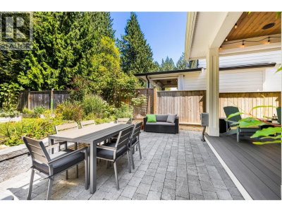 1750 DEMPSEY Road | North Vancouver British Columbia | Slide Image Nine
