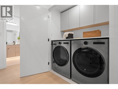 3255 13TH Avenue | Vancouver British Columbia | Slide Image Thirty-one