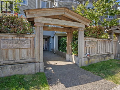 3220 4TH Avenue | Vancouver British Columbia | Slide Image Eighteen