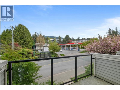 115 QUEENS Road | North Vancouver British Columbia | Slide Image Fourteen