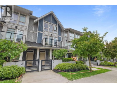 115 QUEENS Road | North Vancouver British Columbia | Slide Image Twenty-two