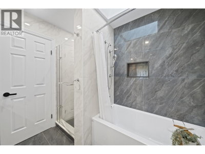 2480 GALE Avenue | Coquitlam British Columbia | Slide Image Seventeen