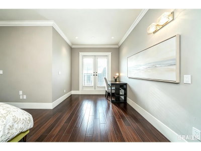15807 BUENA VISTA Avenue | White Rock British Columbia | Slide Image Fifteen