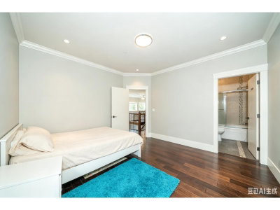15807 BUENA VISTA Avenue | White Rock British Columbia | Slide Image Twenty-one