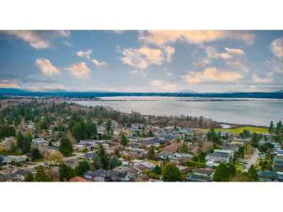 15807 BUENA VISTA Avenue | White Rock British Columbia | Slide Image Forty
