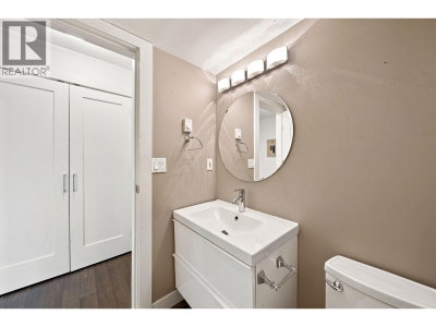 3062 WILLOW Street | Vancouver British Columbia | Slide Image Twenty
