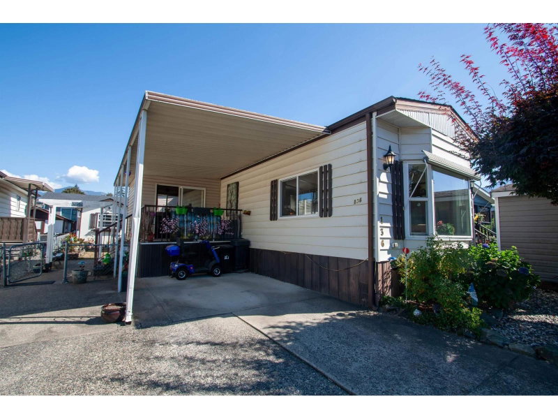 6338 VEDDER Road Chilliwack British Columbia, V2R 1C6 - 2 Bedrooms Home For Sale