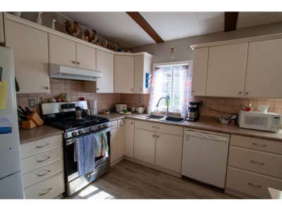 6338 VEDDER Road | Chilliwack British Columbia | Slide Image Thirteen