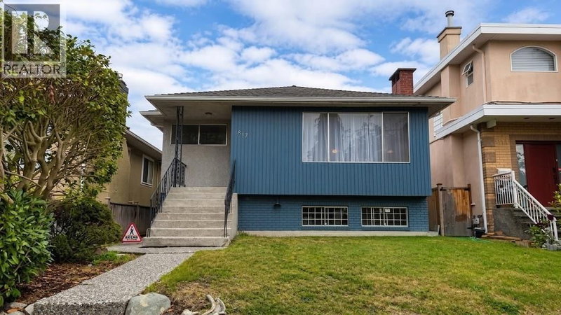 817 64TH Avenue Vancouver British Columbia, V6P 2L5 - 5 Bedrooms Home For Sale