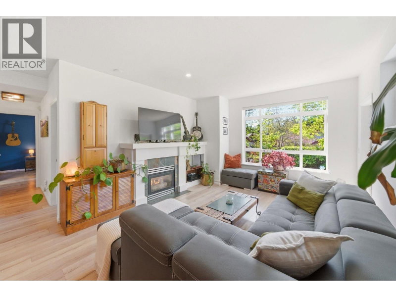 15 FOREST PARK Way Port Moody British Columbia, V3H 5G7 - 2 Bedrooms Condo For Sale