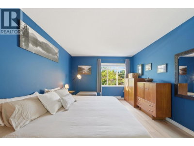 15 FOREST PARK Way | Port Moody British Columbia | Slide Image Twenty-two