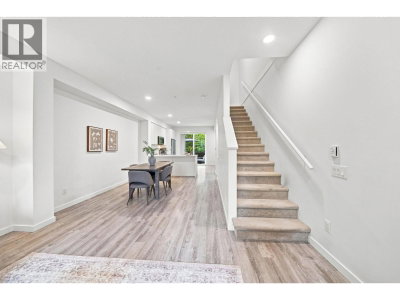 2332 RANGER Lane | Port Coquitlam British Columbia | Slide Image Thirteen