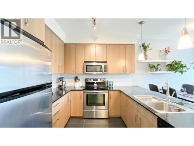 22290 NORTH Avenue | Maple Ridge British Columbia | Slide Image Six