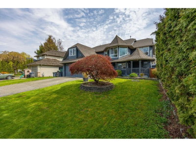 18139 CLAYTONWOOD Crescent | Surrey British Columbia | Slide Image Twenty-seven
