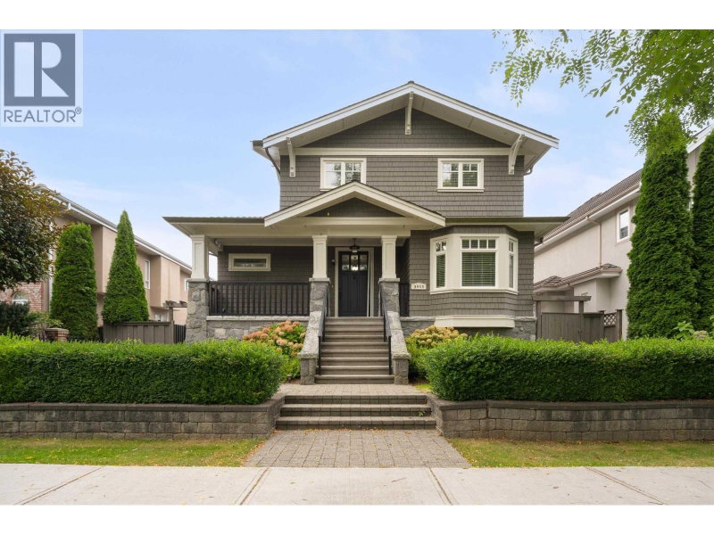 3955 DUNDAS Street Burnaby British Columbia, V5C 1A6 - 5 Bedrooms Home For Sale