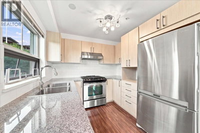 3156 DAYANEE SPRINGS Boulevard | Coquitlam British Columbia | Slide Image Seventeen