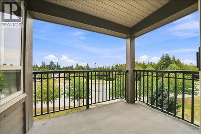 3156 DAYANEE SPRINGS Boulevard | Coquitlam British Columbia | Slide Image Eighteen