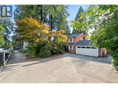 416 FAIRWAY Street | Coquitlam British Columbia | Slide Image Four