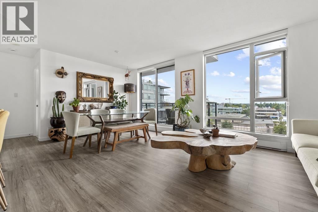 1650 7TH Avenue, Vancouver, British Columbia V6J 5N1