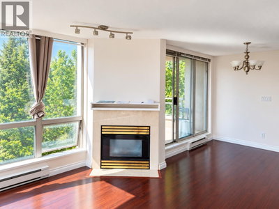 9603 MANCHESTER Drive | Burnaby British Columbia | Slide Image Six
