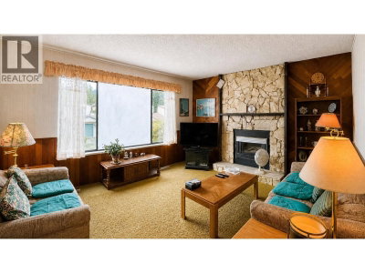 3232 SALT SPRING Avenue | Coquitlam British Columbia | Slide Image Seven