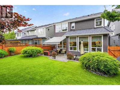 10468 ROBERTSON Street | Maple Ridge British Columbia | Slide Image Thirty-eight