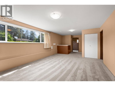 929 GROVER Avenue | Coquitlam British Columbia | Slide Image Twenty-two